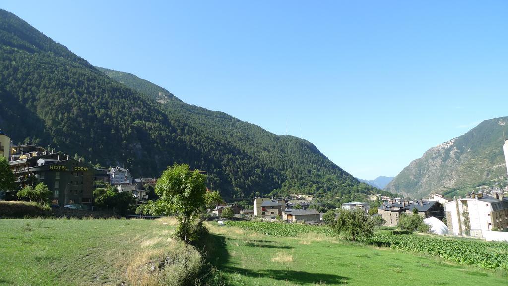 Coray By Pierre & Viešbutis Encamp